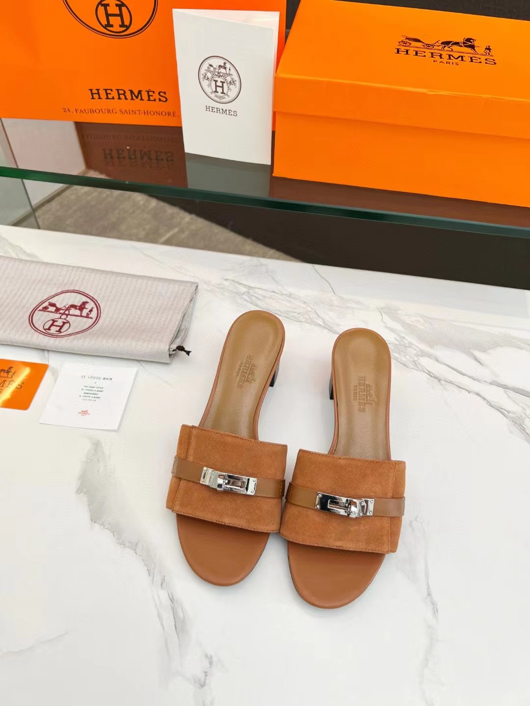 TOP HERMES Gigi Kelly Buckle Sandals - Brown