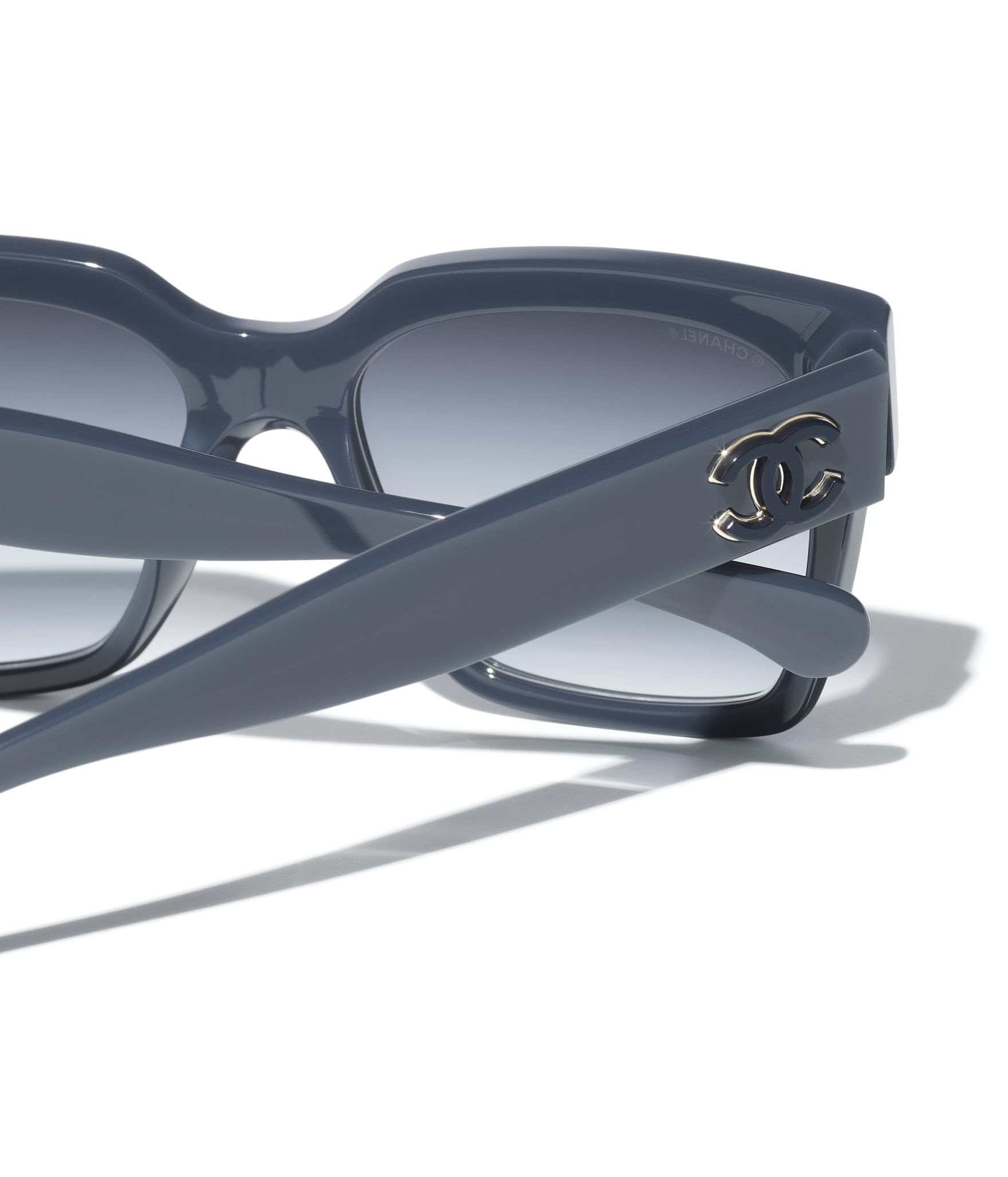 CHANEL Butterfly Sunglasses A71759X02016S