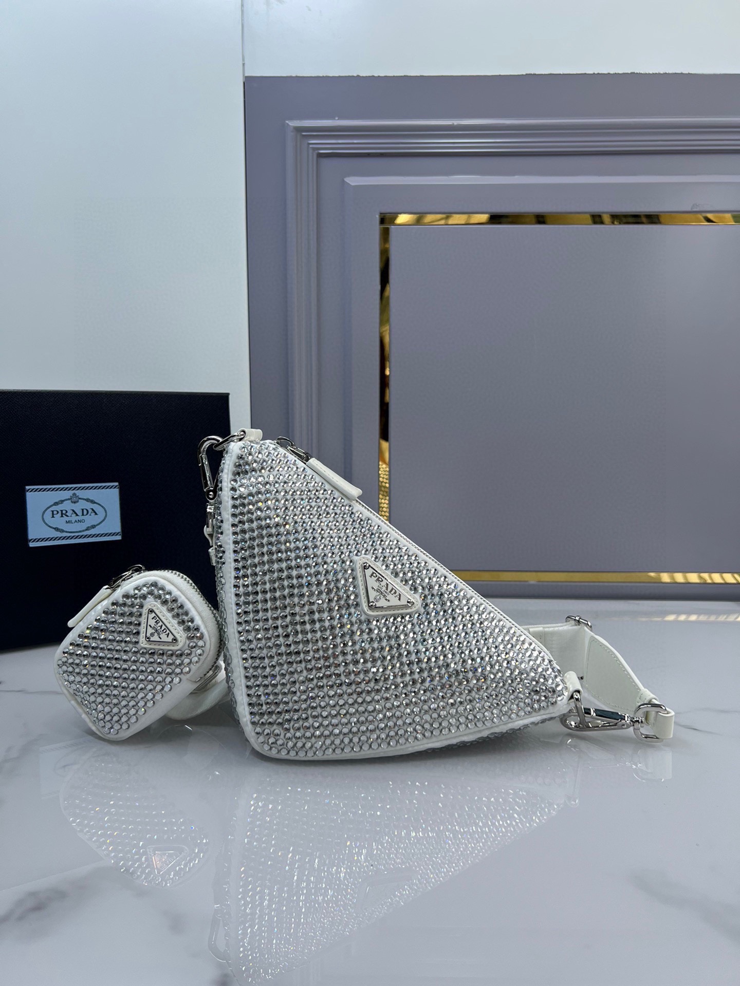 TOP PRADA Triangle Bag 26x14x12cm -  3 Color