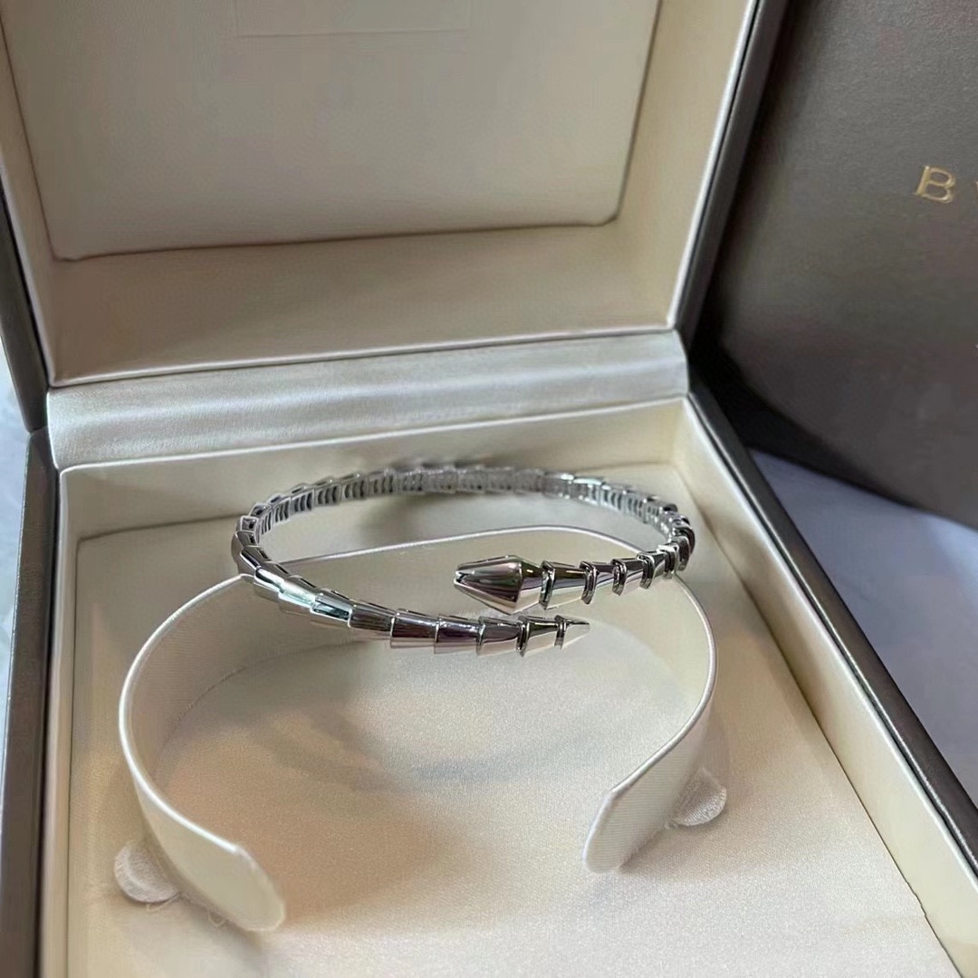 TOP BVLGARI  Serpenti Bracelet - 3 Colors