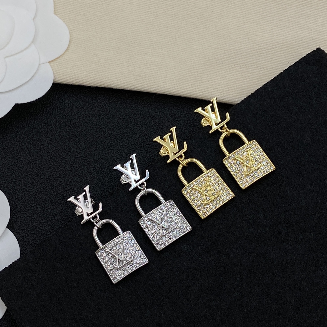 TOP Louis Vuitton LV Earrings - 2 Color