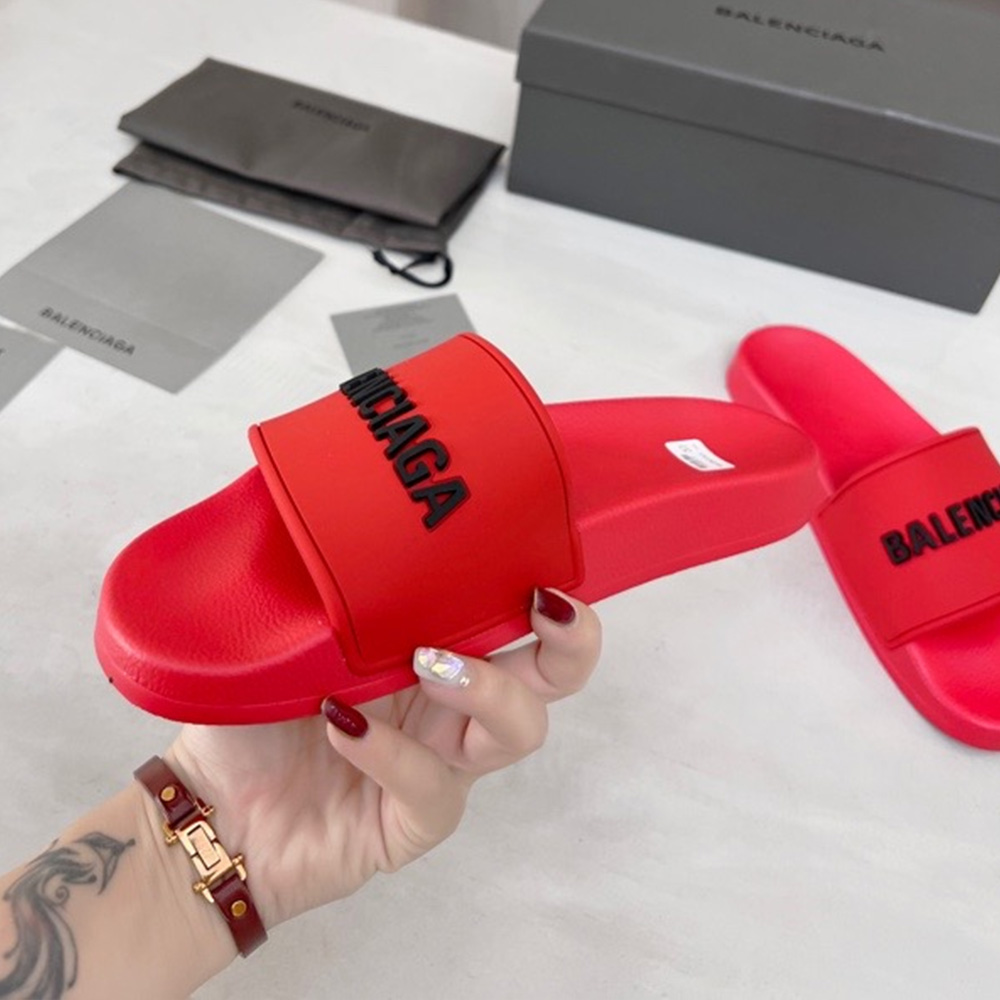 Balenciaga  Fashionable Flat Sandals Slide Sandal(Replica)