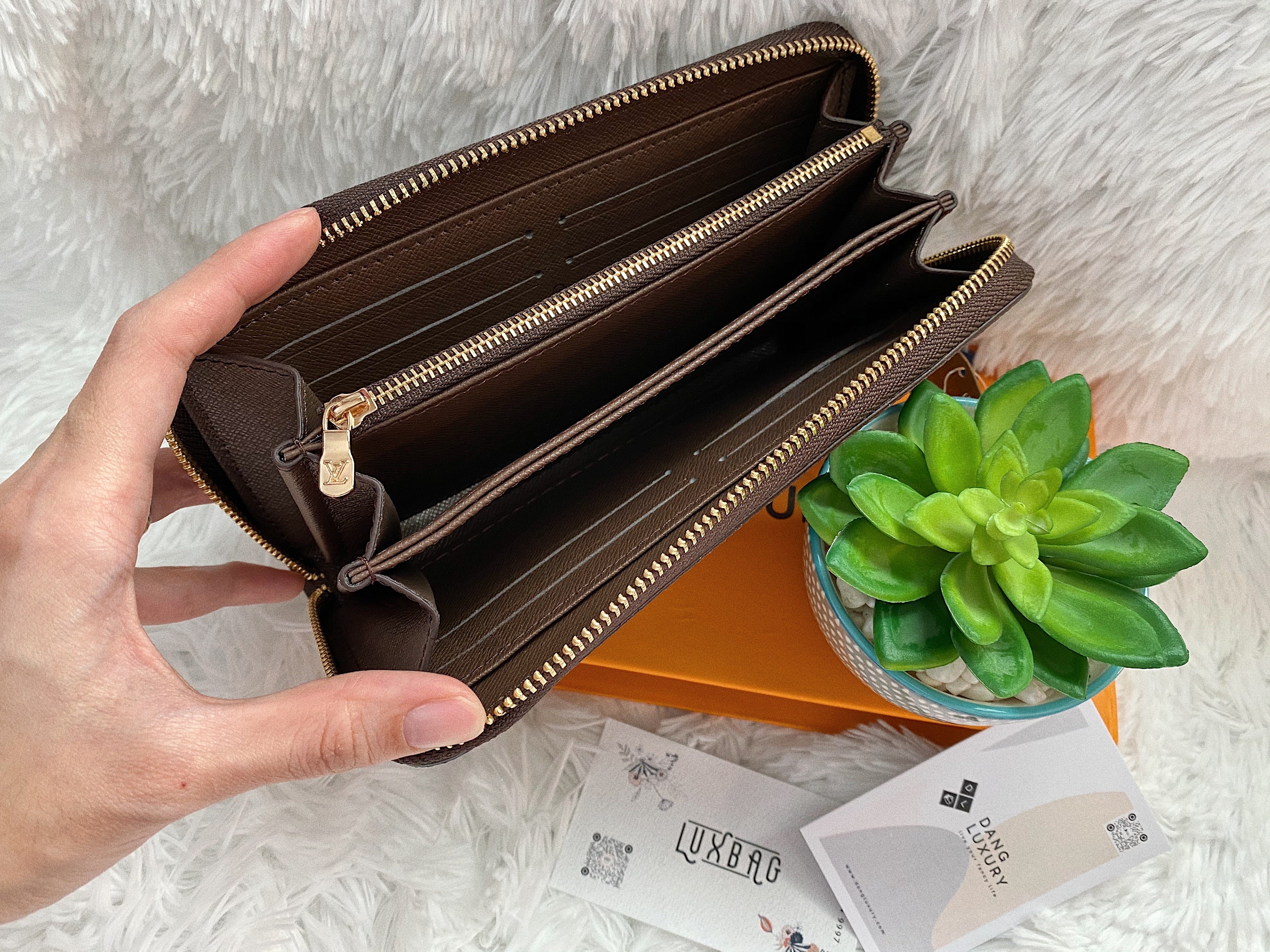 TOP Louis Vuitton LV Zippy Wallet Damier Ebene