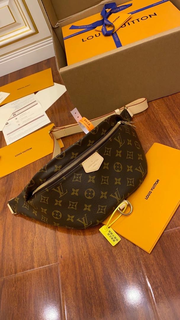 TOP Louis Vuitton LV Bumbag Monogram Bag 37x14x13cm - Brown