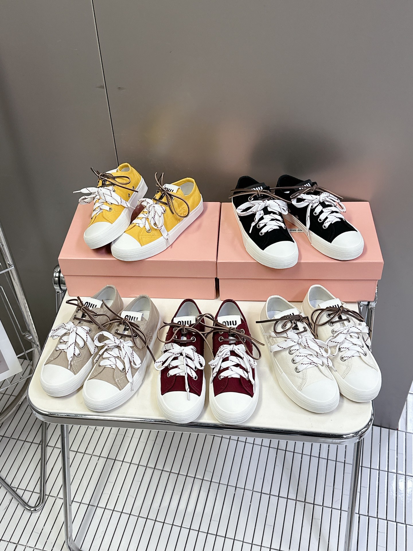 TOP Miu Miu Sneaker - 5 Color