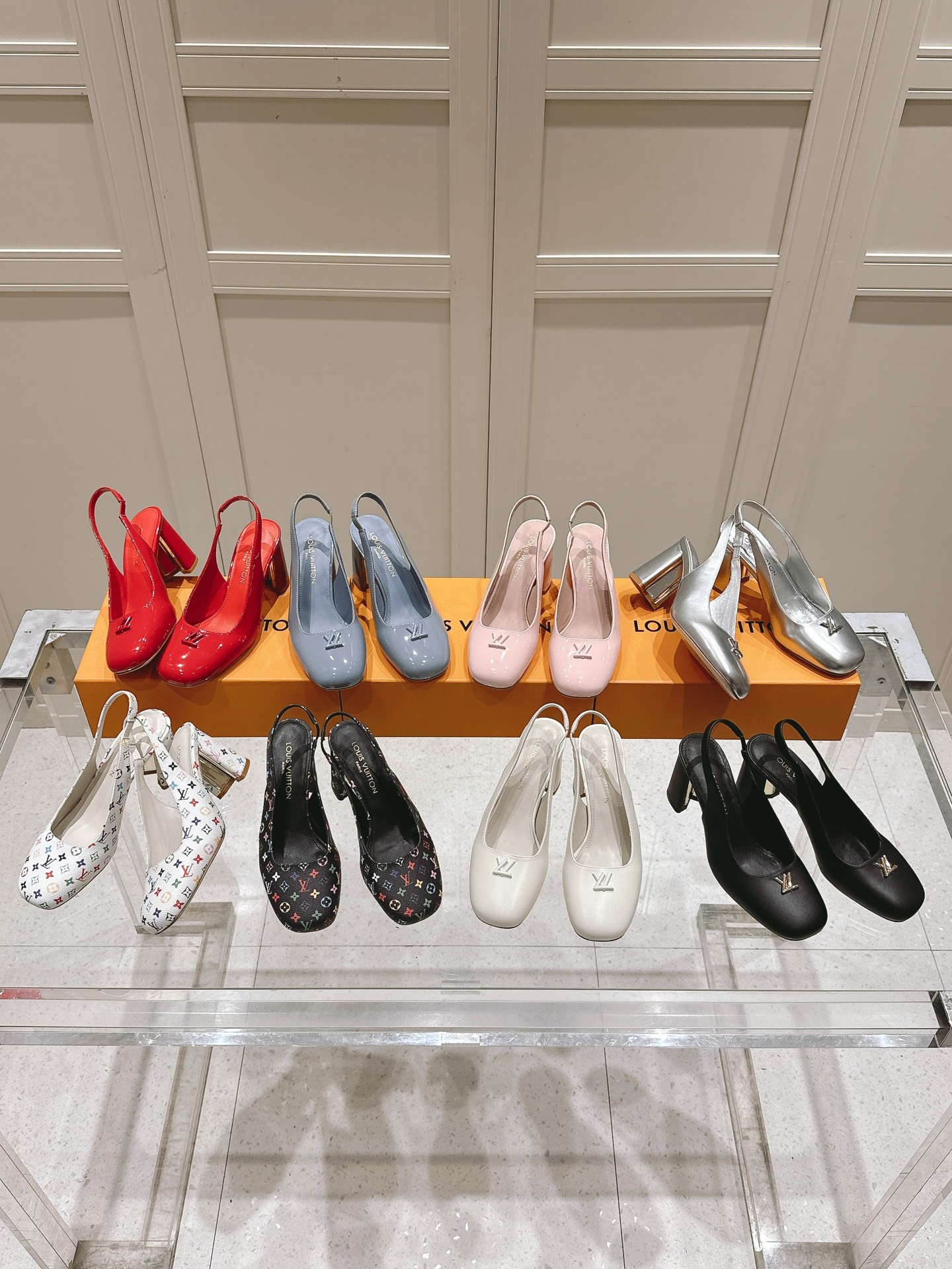 TOP Louis Vuitton LV 7.5cm High Heek Mules - 8 Color