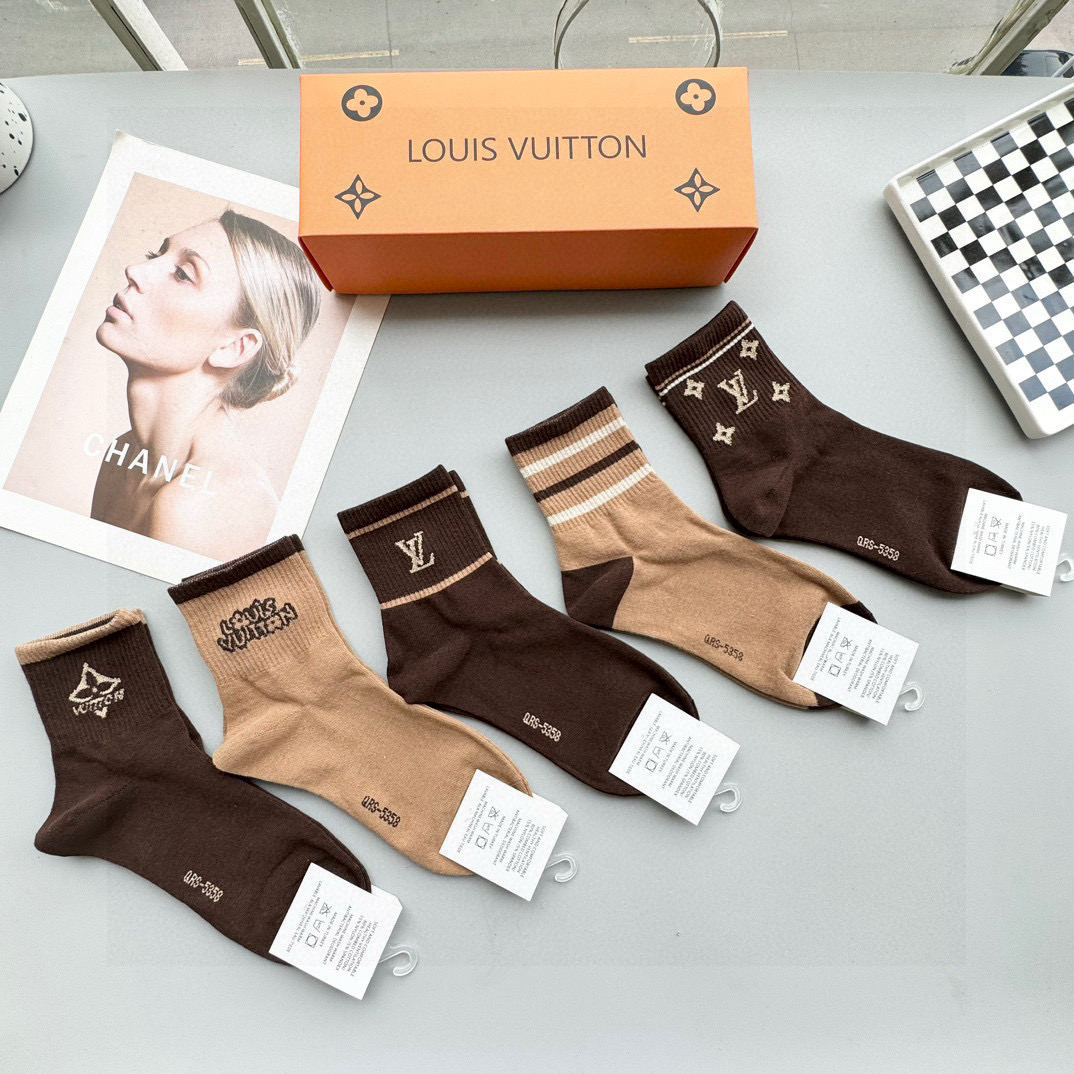TOP Louis Vuitton LV Socks - 5 Pieces as a Set