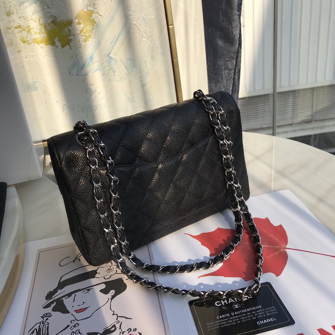 TOP CHANEL Handle Flap Bag Small Size 23 x 14 x 7 cm- Black