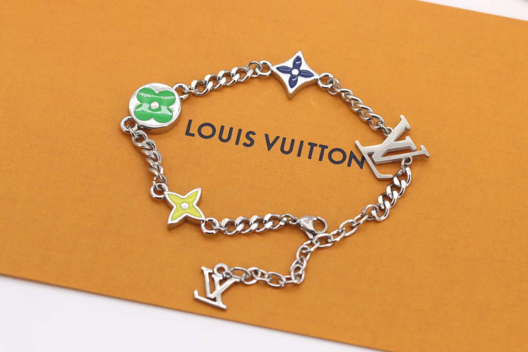 Louis Vuitton Sunrise Flower bracelet