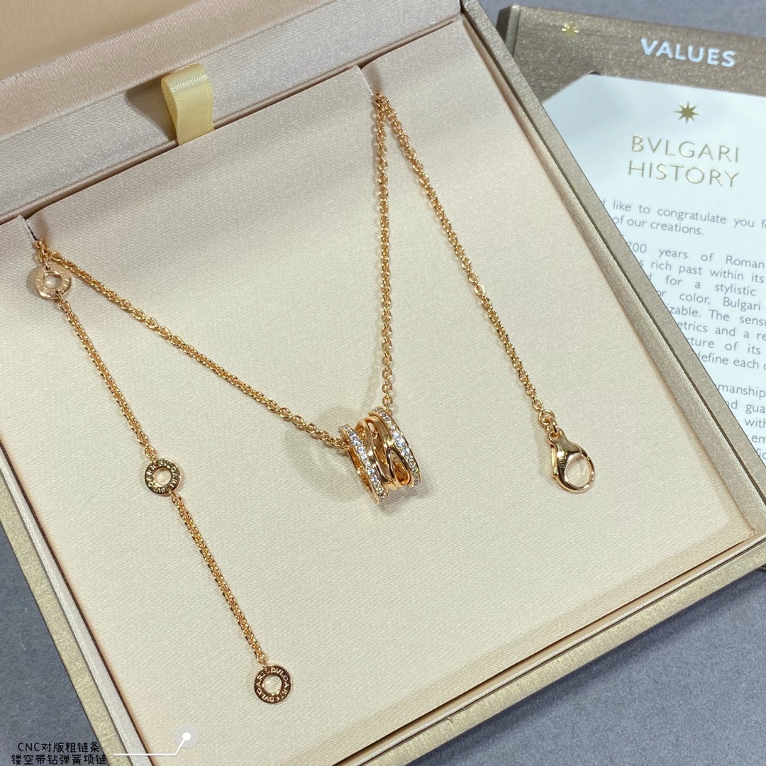 TOP BVLGARI Hollow Diamond Spring Necklace - 3 Color