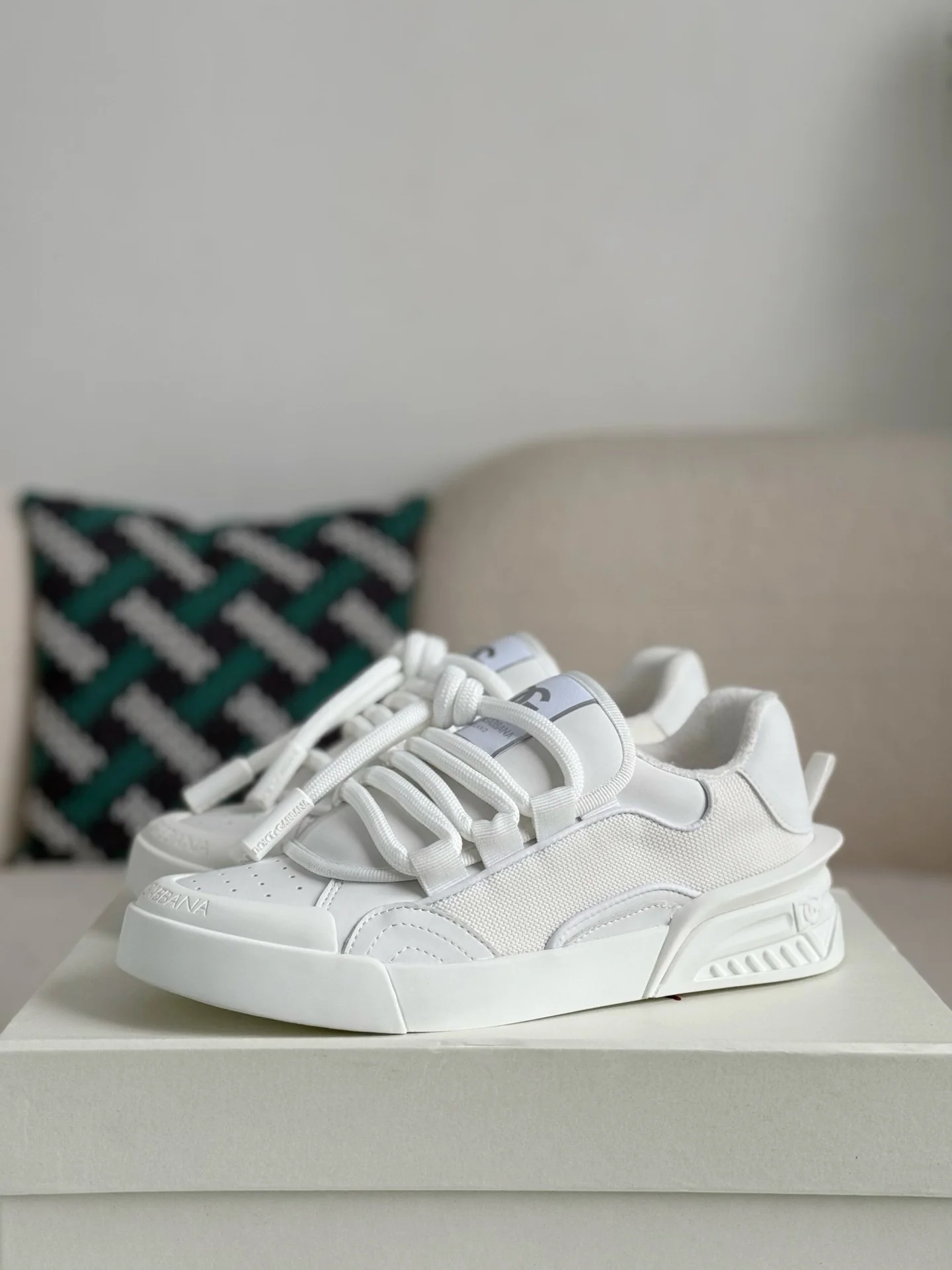 AAAShoes Men White Mesh Leather Patchwork Low Top Sneakers Thick Sole Street Fashion Casual Skate Shoes