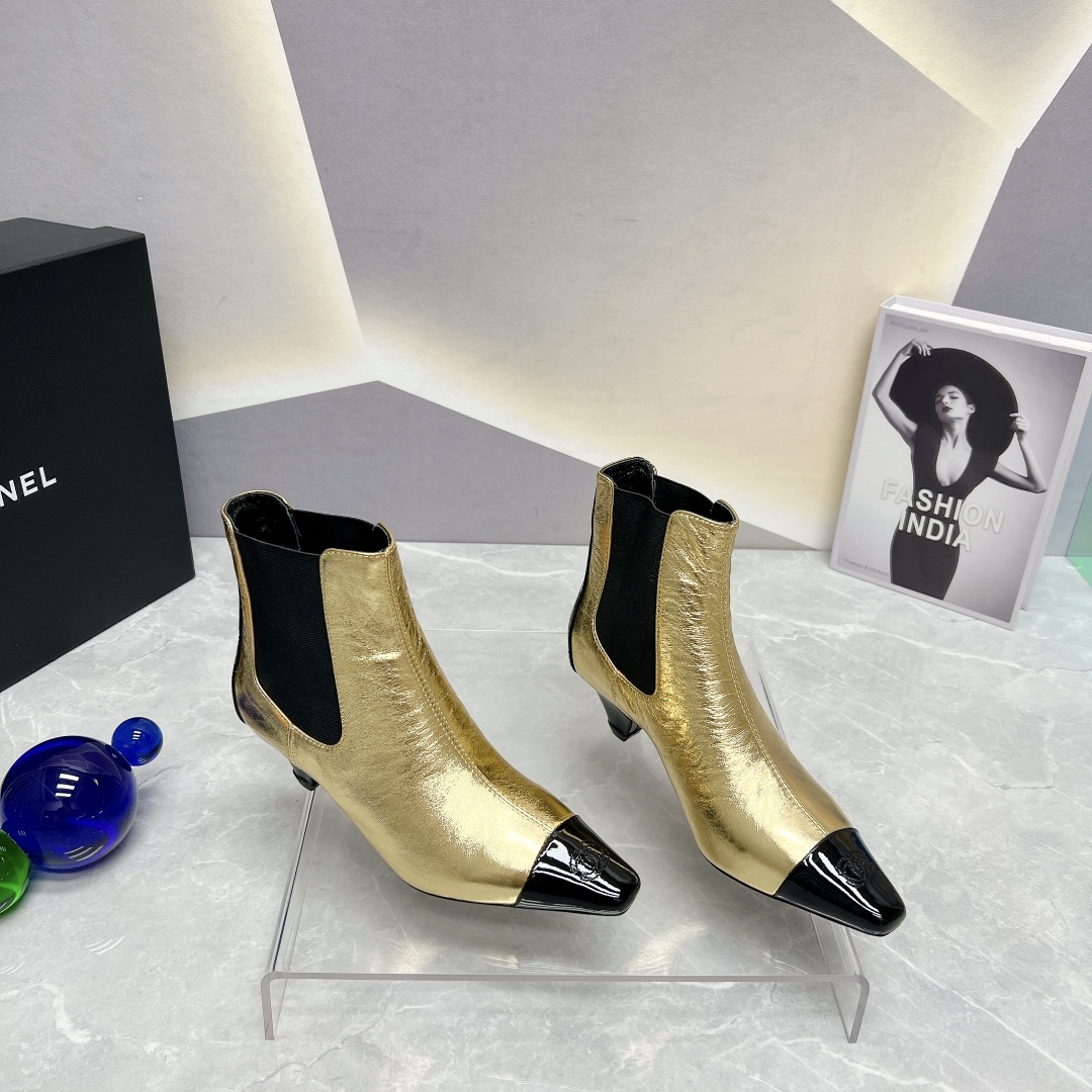 TOP CHANEL Square Toe Elasticated Short Boots - 3 Colors
