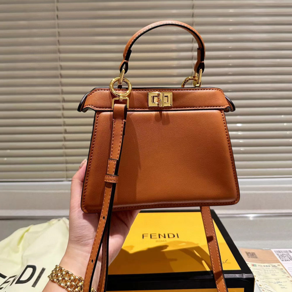 FENDI Peekaboo ISeeU Bag Small(Replica)