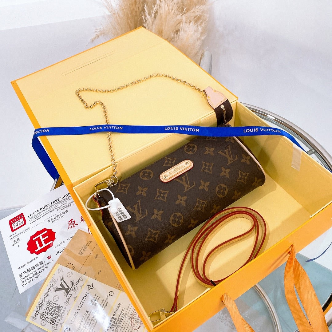 TOP Louis Vuitton LV Eva Clutch Monogram