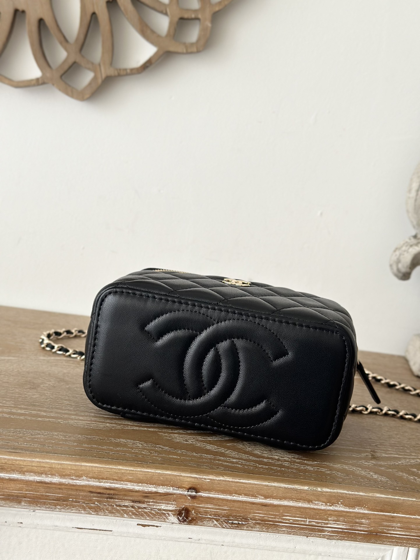 TOP CHANEL Vanity Case Bag 9.5× 17 × 8 cm - Black