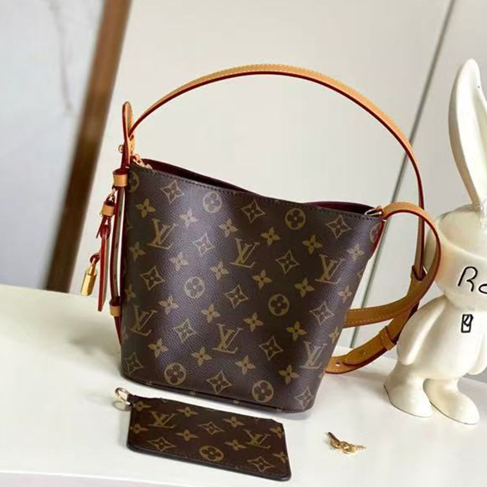Louis Vuitton All In BB (Replica)