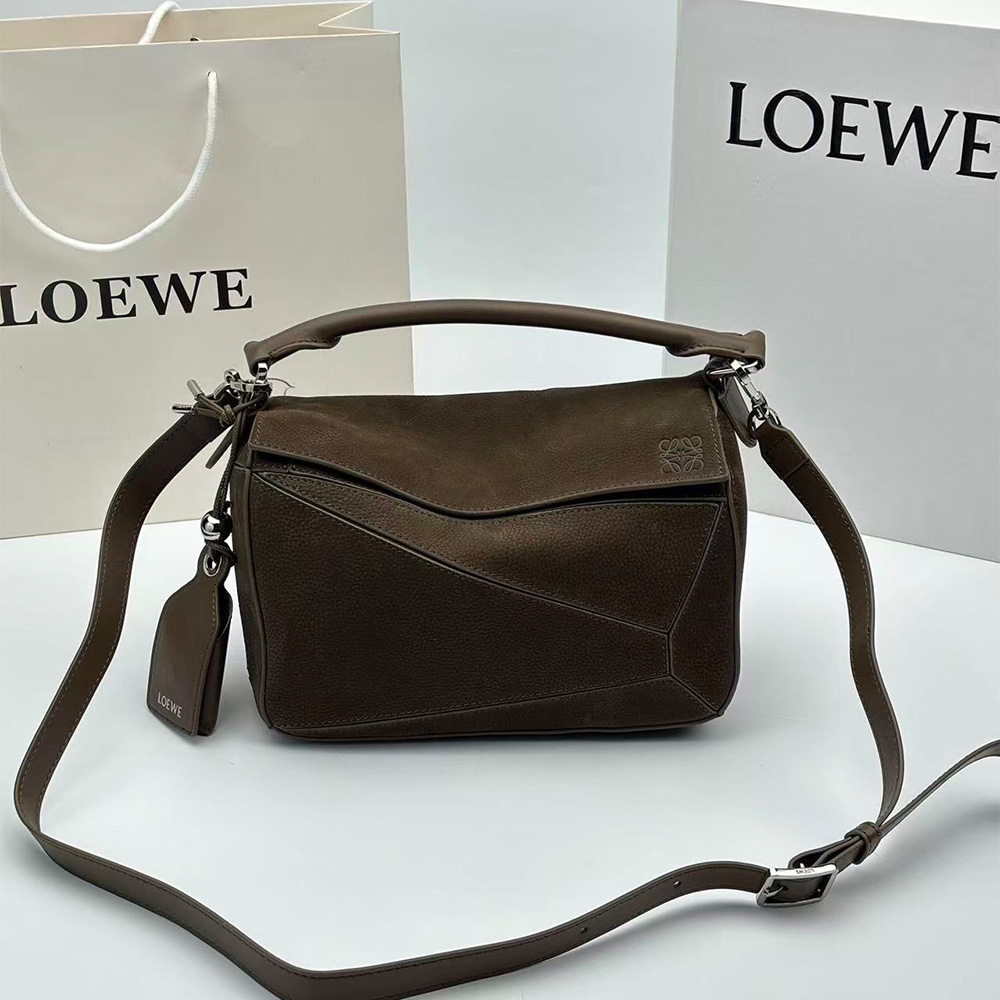 Loewe Small Grained Nubuck Leather Featherlight Puzzle Bag (7A regular version)