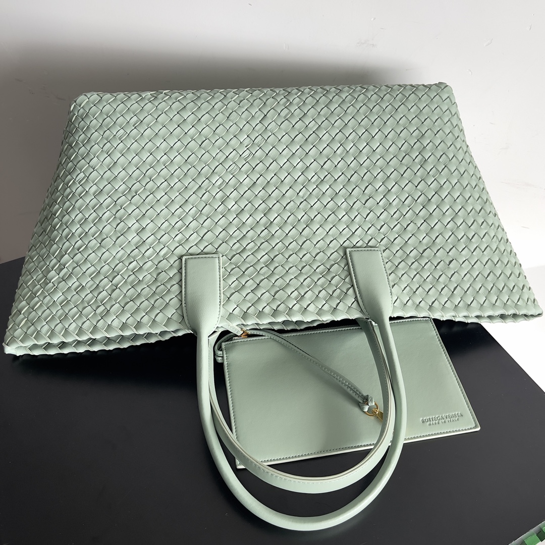 TOP Bottega Veneta BV Mini Cabat Bags - Mint Green