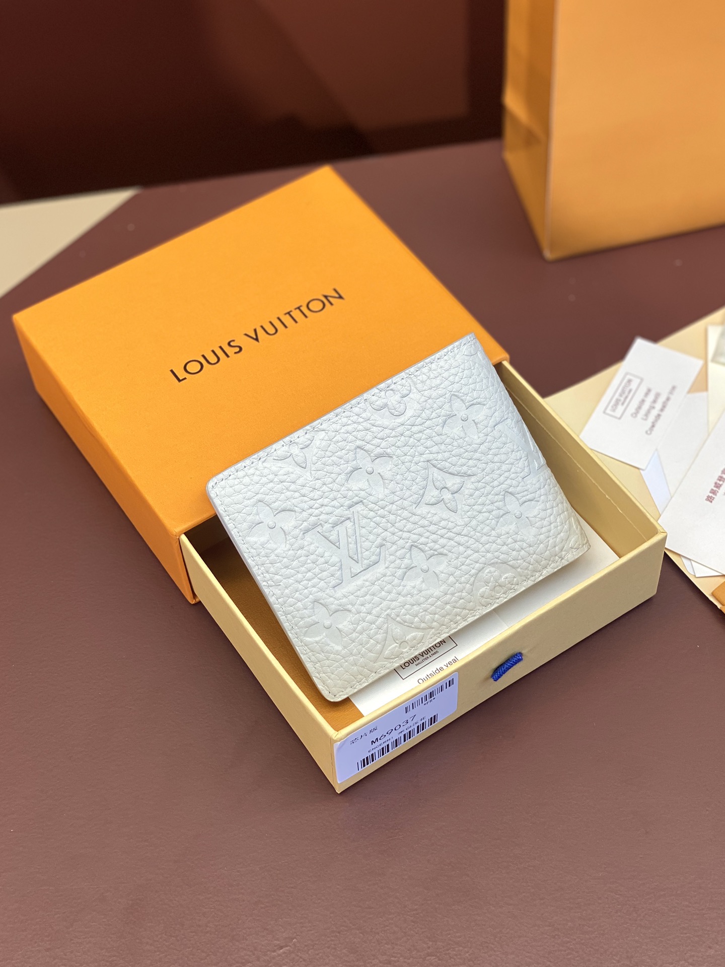 TOP Louis Vuitton LV Multiple Wallet Monogram Cowhide 11.5*9*1.5cm - White