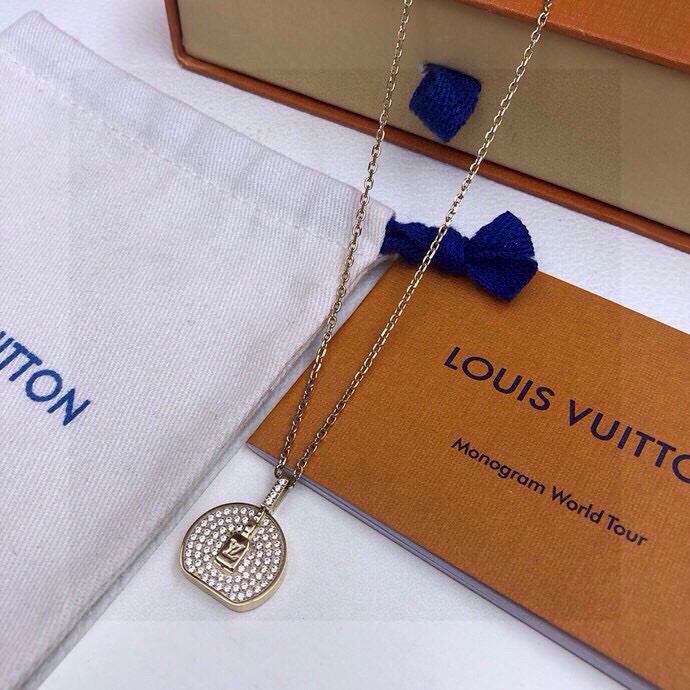 TOP Louis Vuitton LV Necklace - Gold