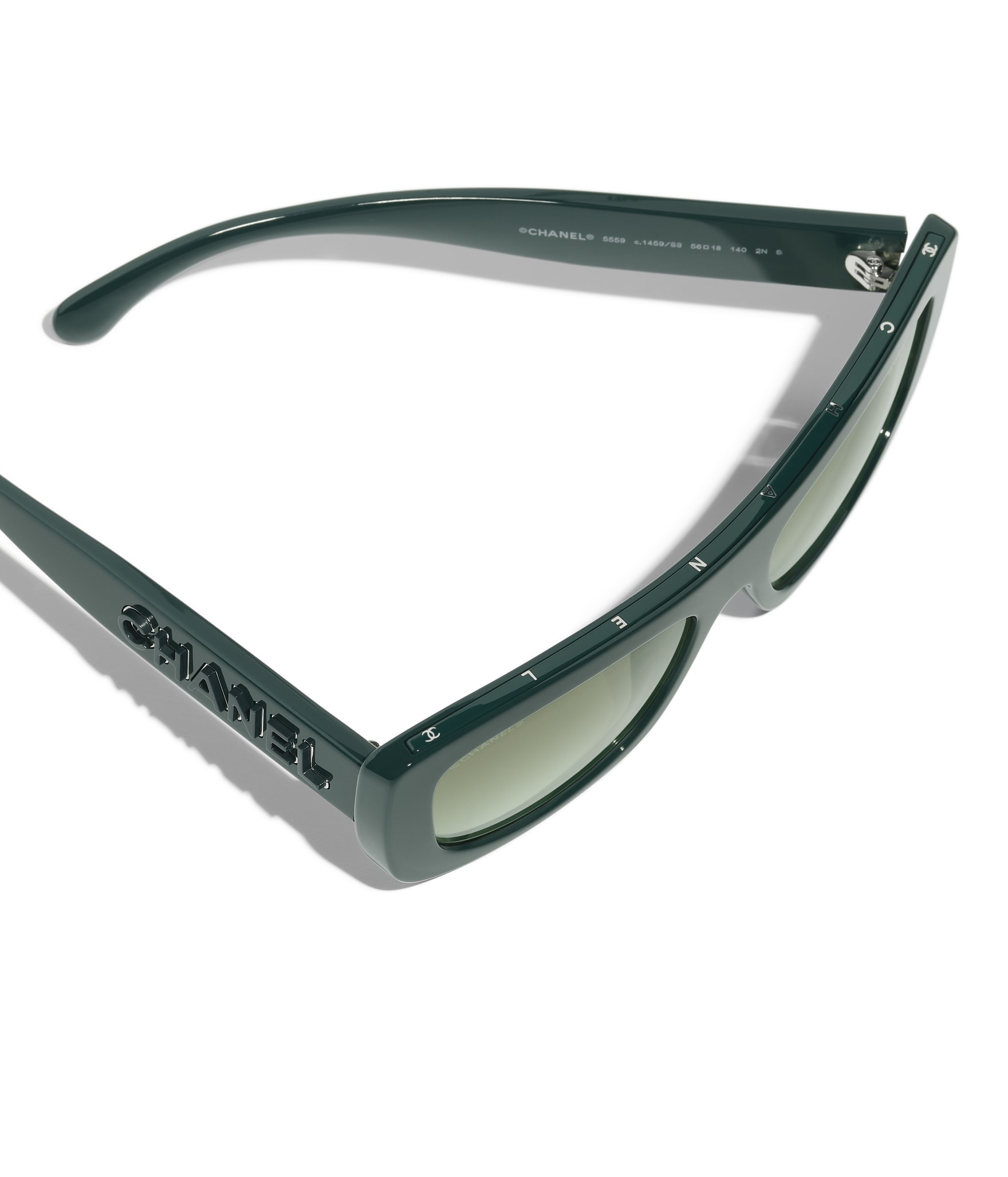 CHANEL Rectangle Sunglasses A71760X08101S