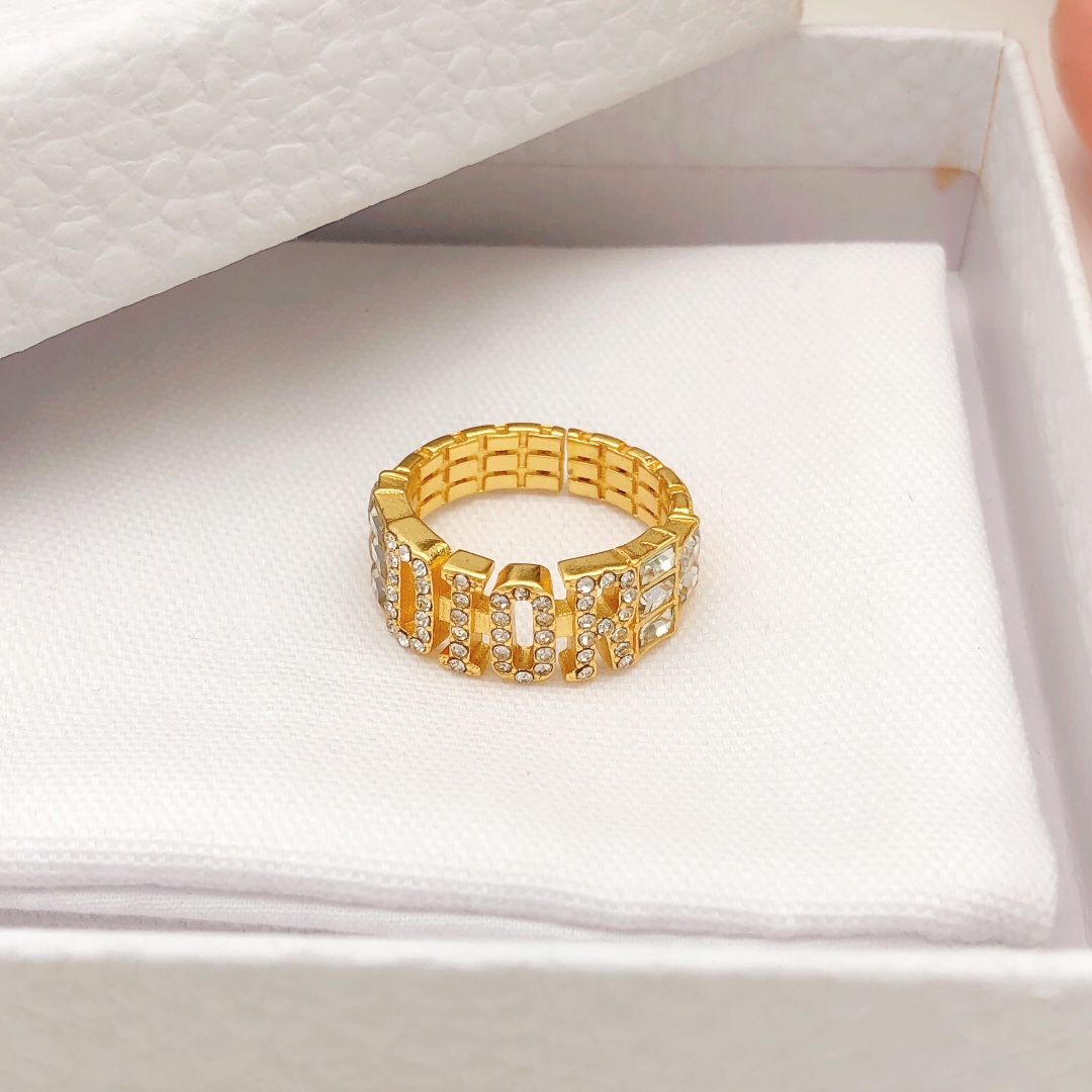 TOP Christian Dior Letter Open with Diamonds Rings - Gold