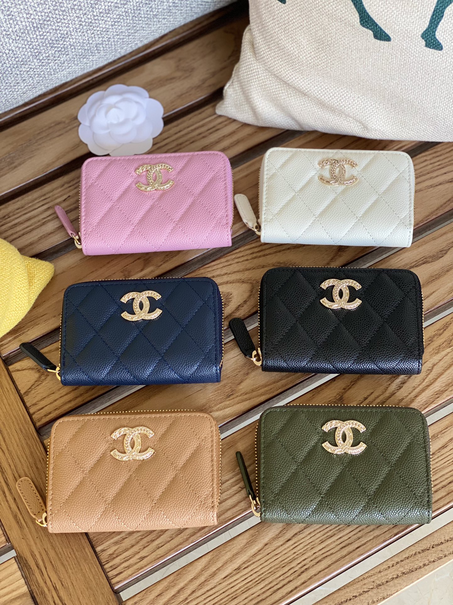 TOP CHANEL Caviar Wallets - GHW - 6 Colors