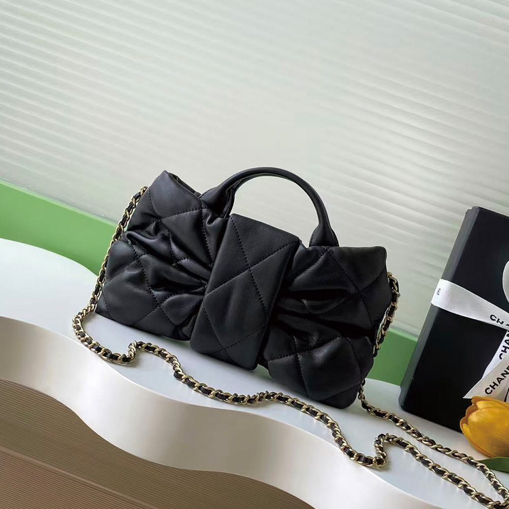 Chanel Fall/Winter 2025/26 Mini Bow Bag (Replica)