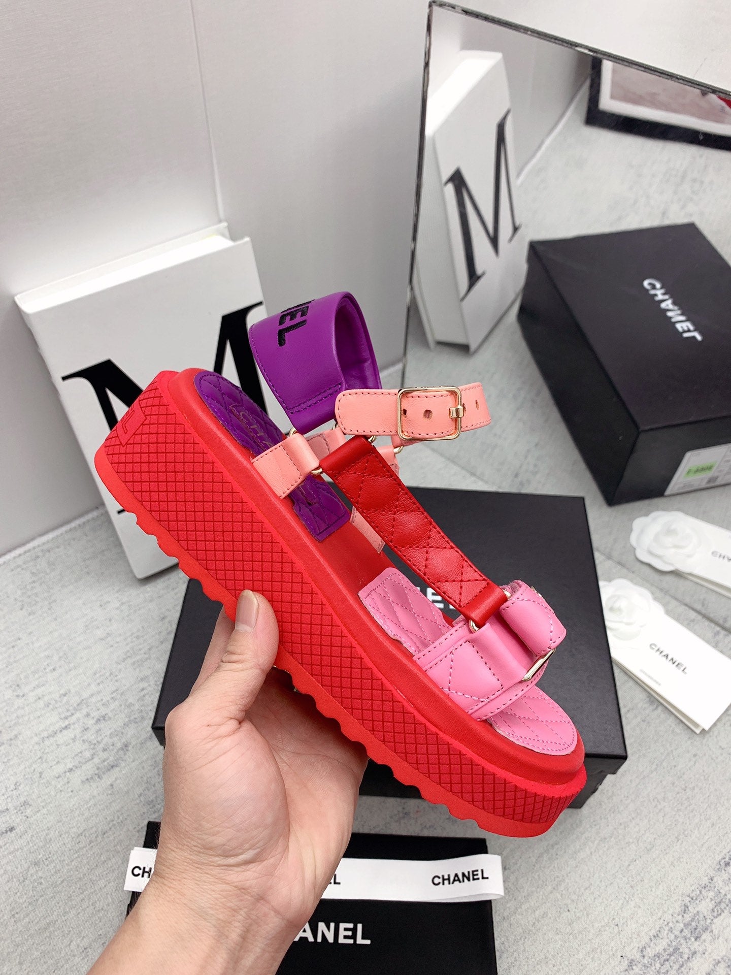 TOP CHANEL Open Toes Platform Dad Sandals - Pink/Red/Purple/Orange