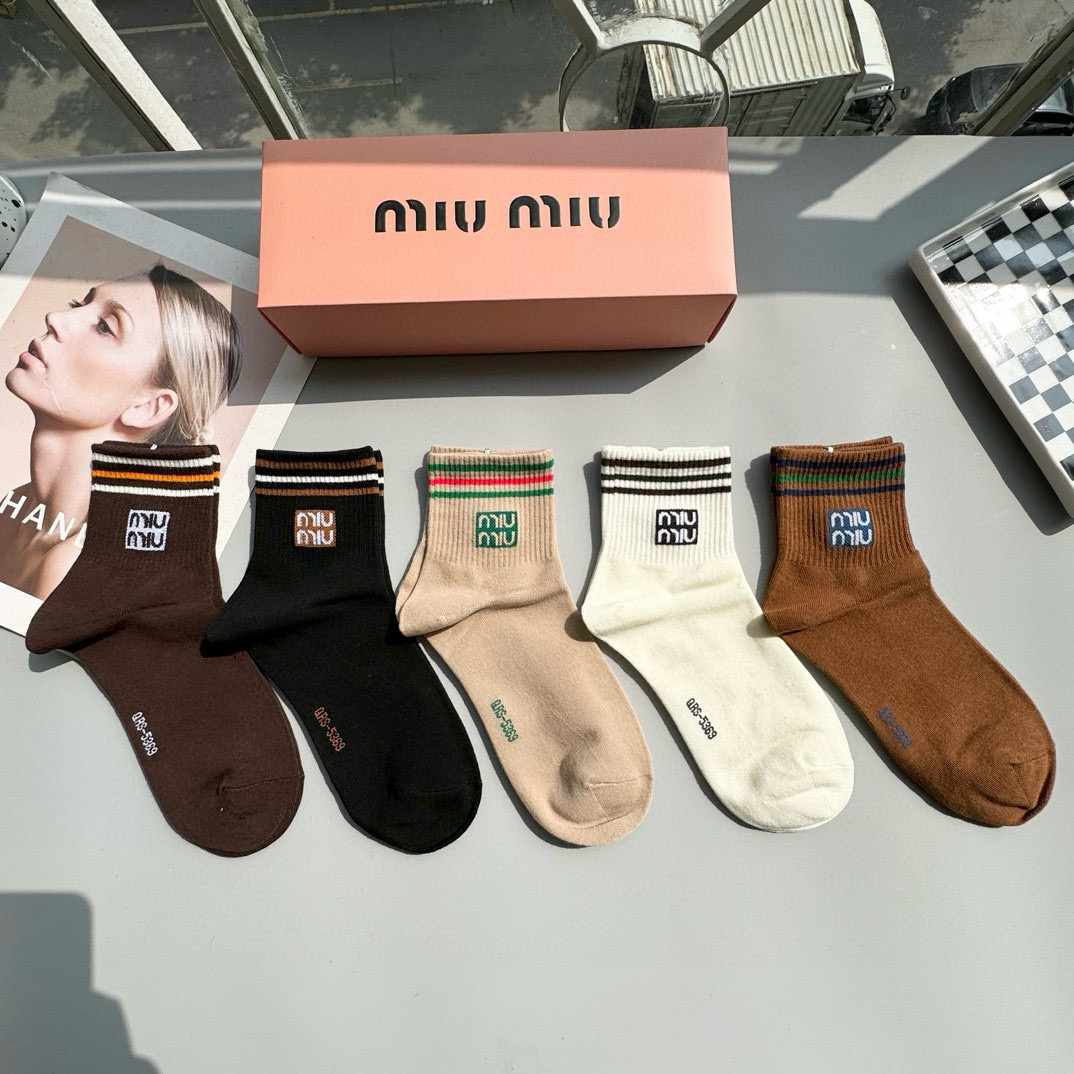 TOP Miu Miu Socks - 5 Pieces as a Set