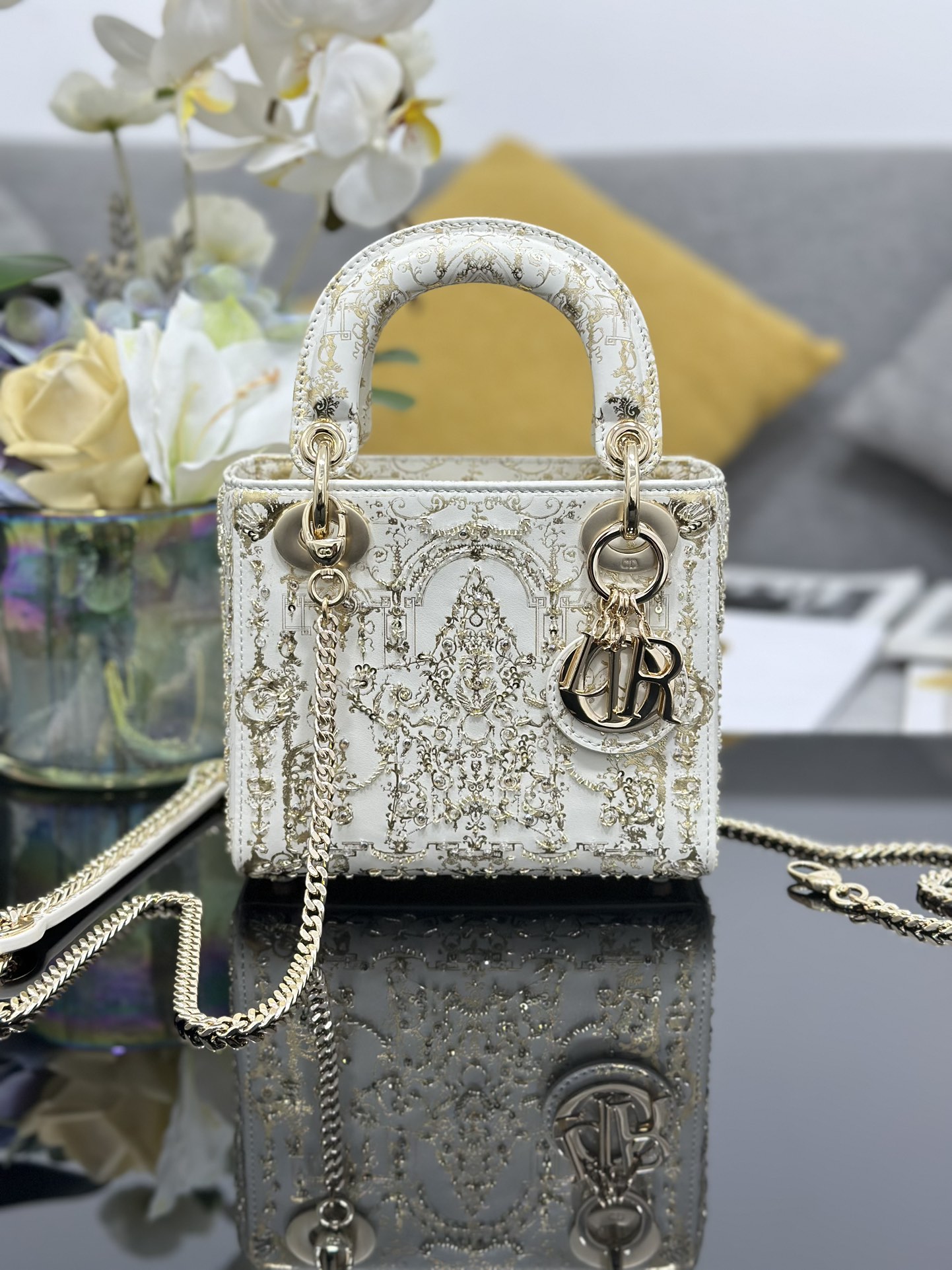 TOP Christian Dior Lady Dior Bag 17x15x7 cm - White