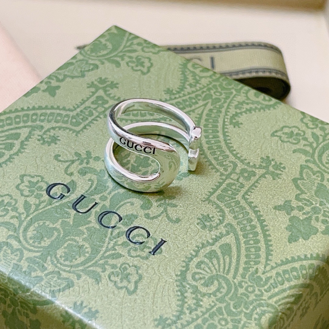 TOP GUCCI GG Ring - Silver