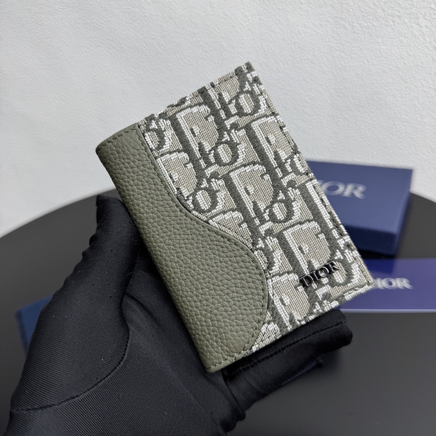TOP Christian Dior Vertical Version Card Holder 7.5 x 11.2 x 1.9 cm - 3 Colors