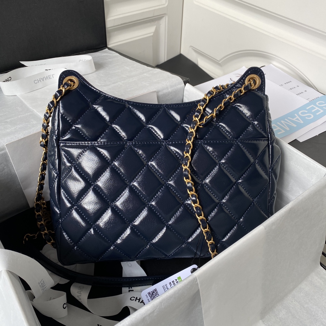 TOP CHANEL Wax Skin Hobo Bag 27×31×8cm - GHW - Blue