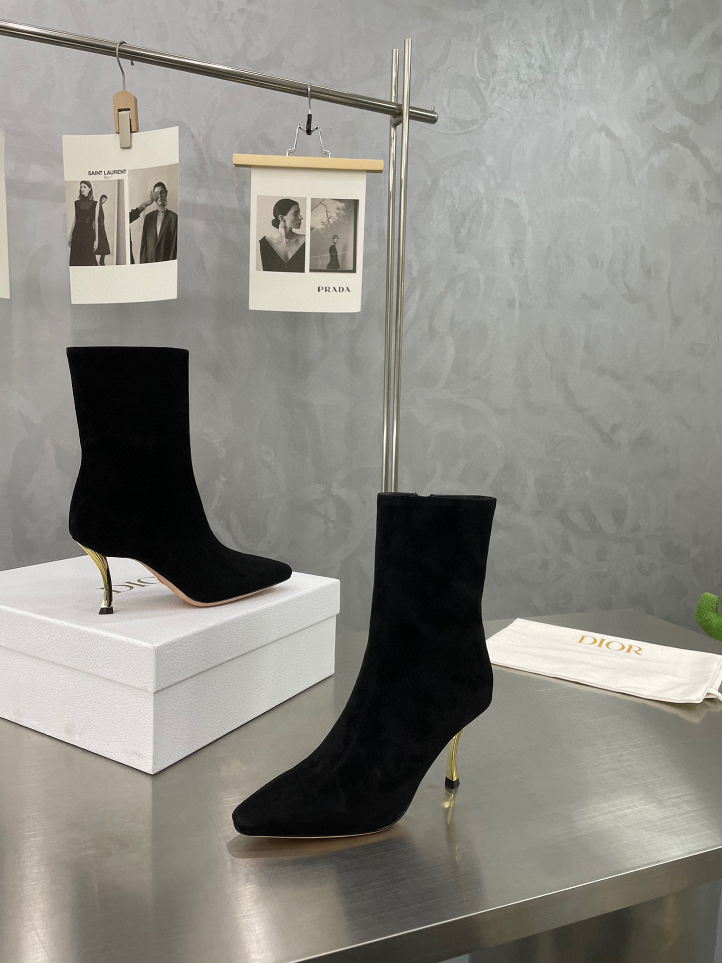 TOP Christian Dior Gold Slingheels Boots - Black/White/Brown/Beige