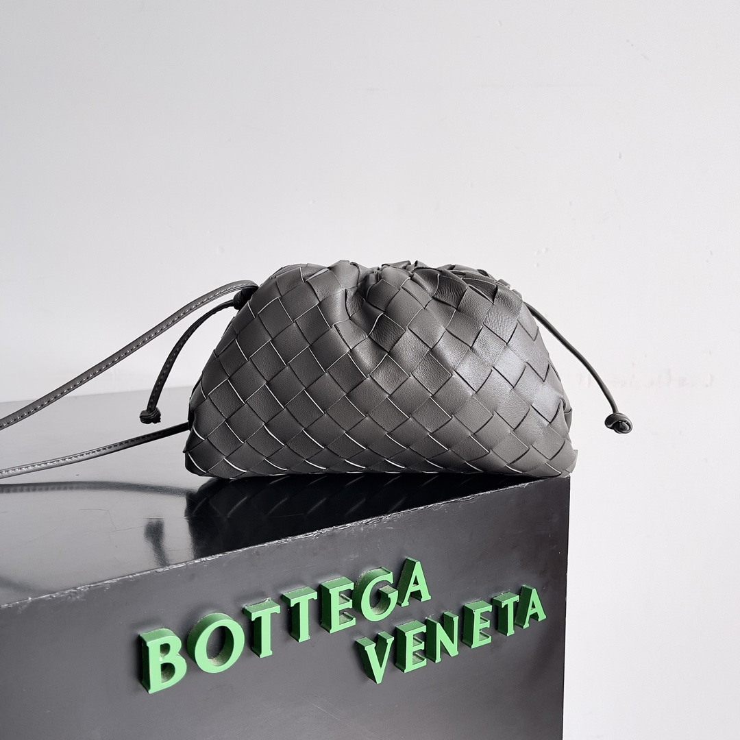TOP Bottega Veneta BV Mini Pouch Bags 22x12x7cm - 6 Colors