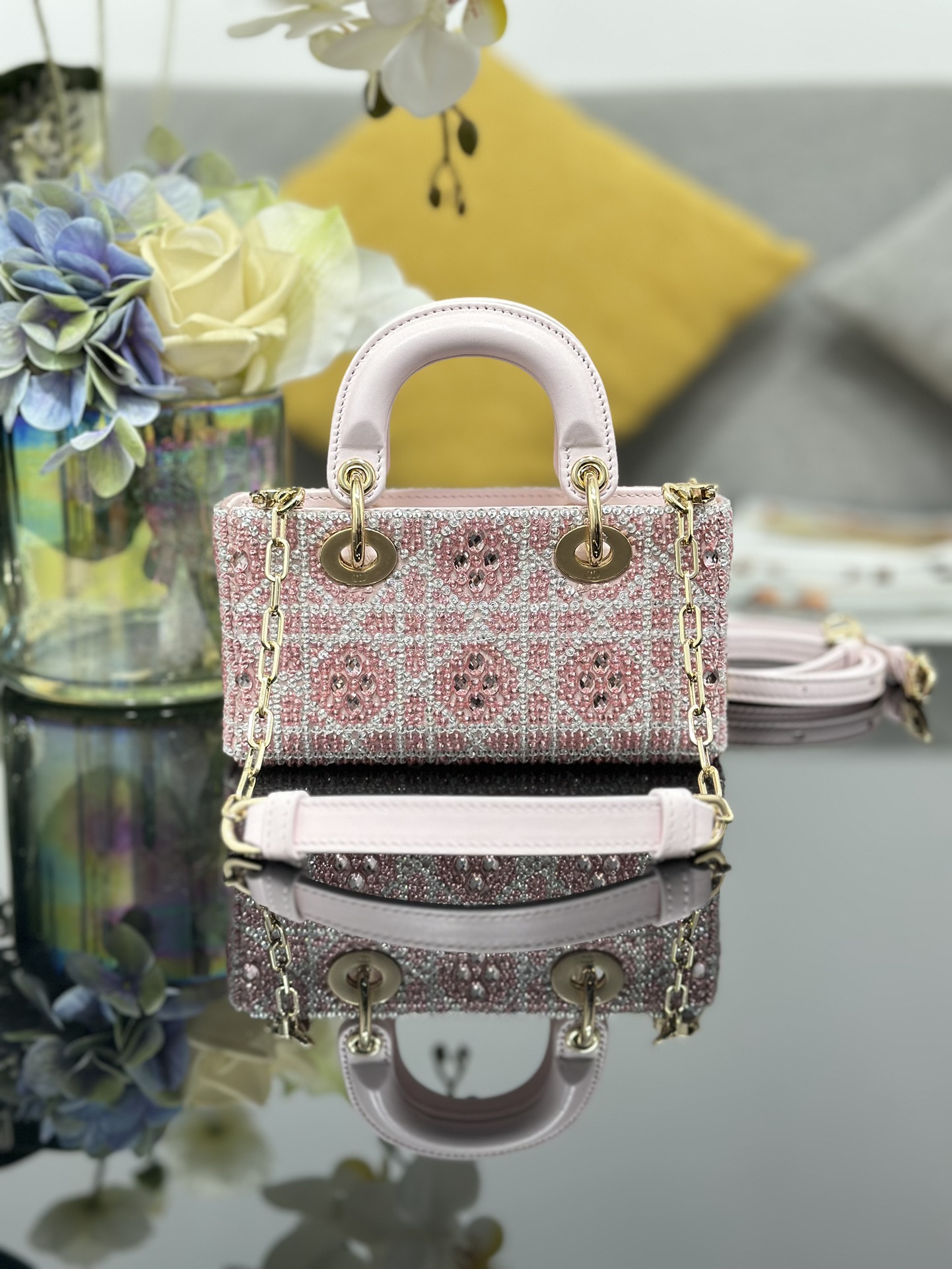 TOP Christian Dior Lady D-Joy Bag Embroidered Crystals 16 x 9 x 5 cm - Pink&GHW