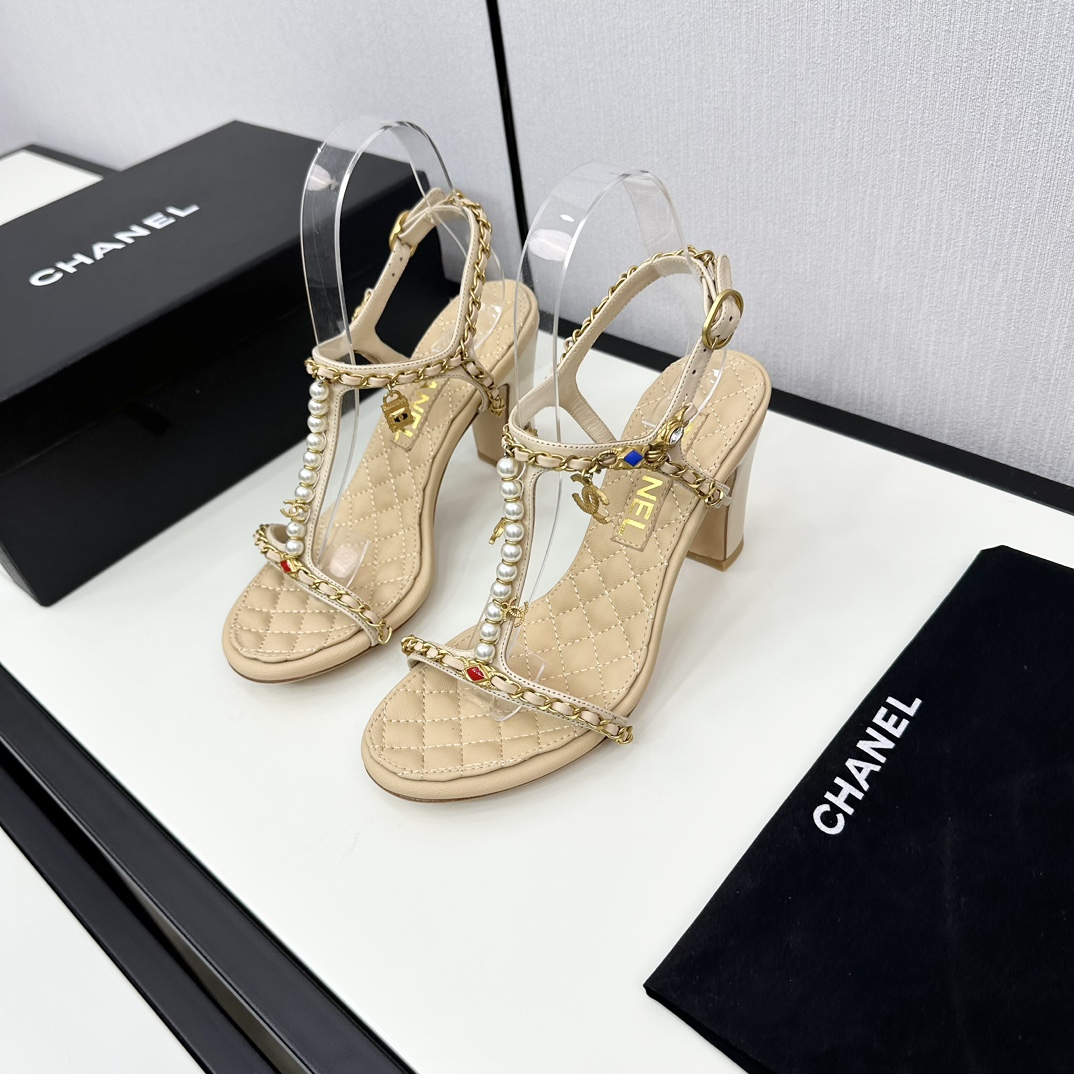 TOP CHANEL High Heel Sandals with Chains and Pearls - 3 Color