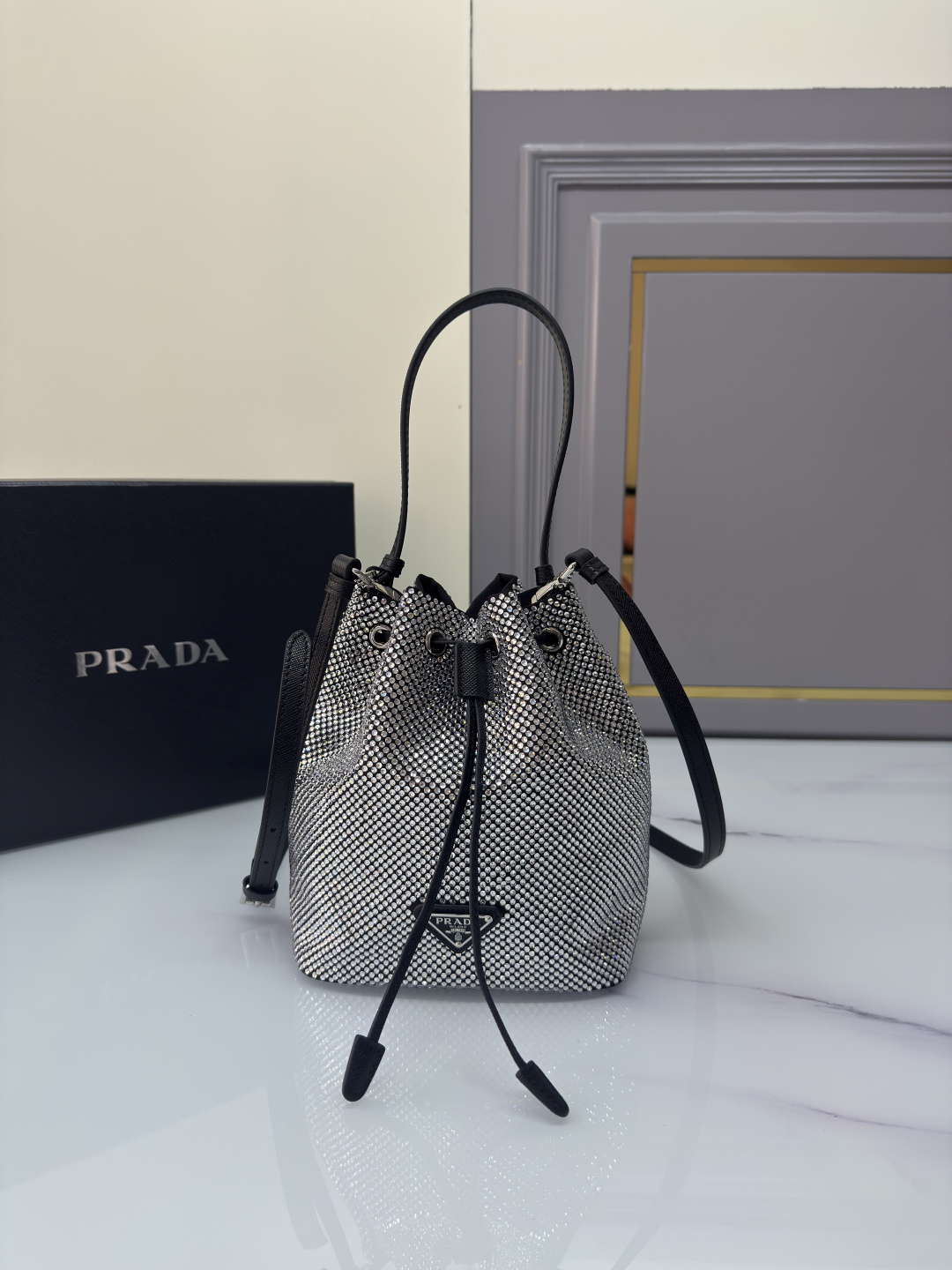TOP PRADA Buckle Handbag with Diamond 16x21x10 cm - 2 Colors