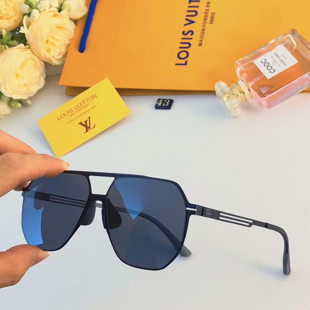 TOP Louis Vuitton LV Sunglasses - 3 Colors