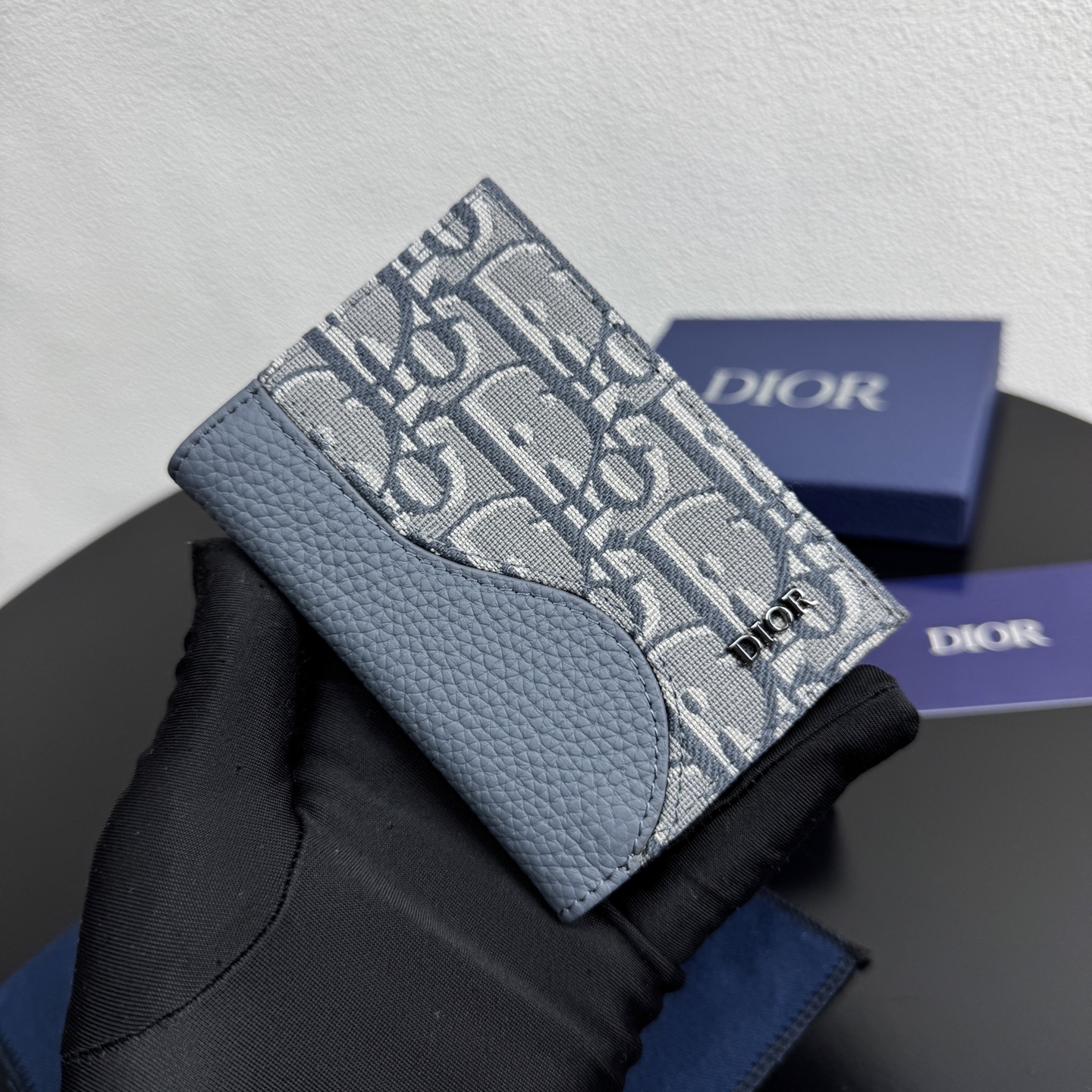TOP Christian Dior Vertical Version Card Holder 7.5 x 11.2 x 1.9 cm - 3 Colors