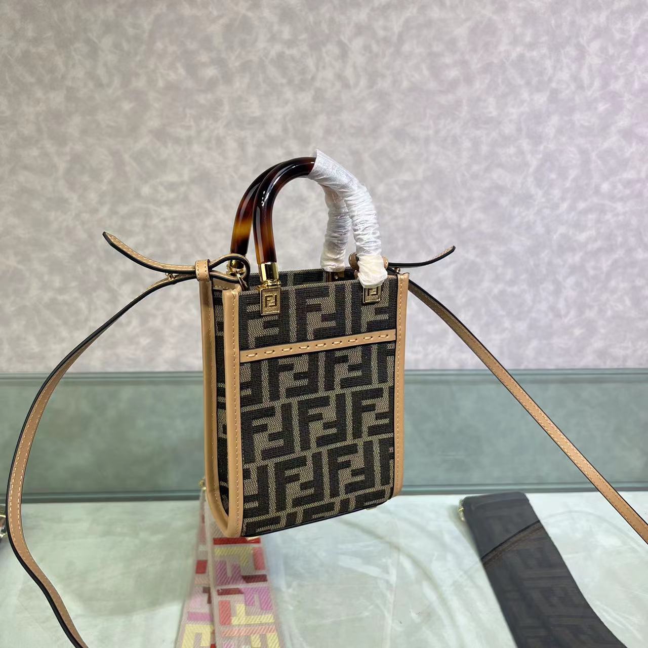 TOP FENDI FENDI Sunshine Mini Tote bag - Brown