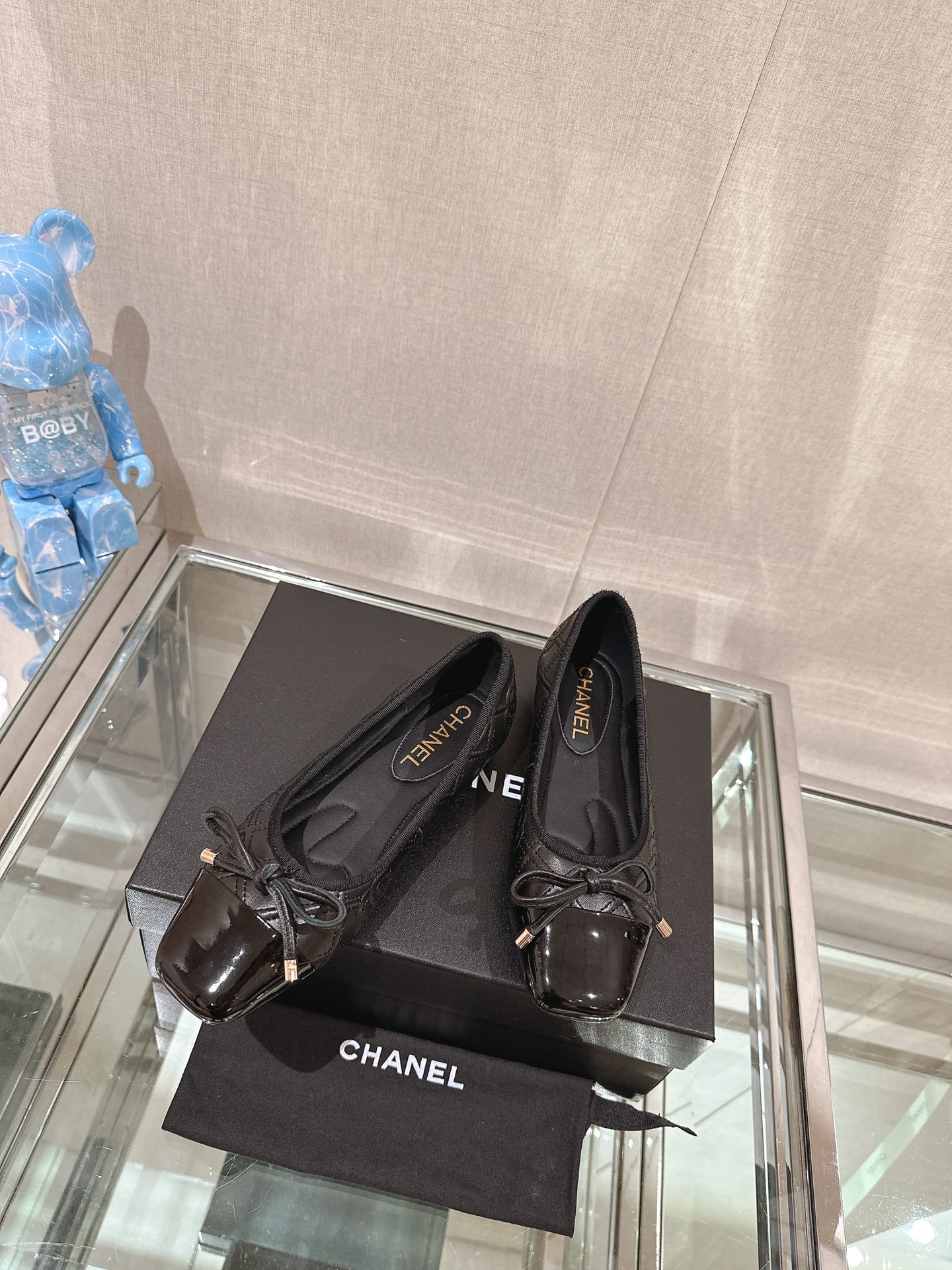 TOP CHANEL New Sheepskin Flat Shoes - 3 Colors