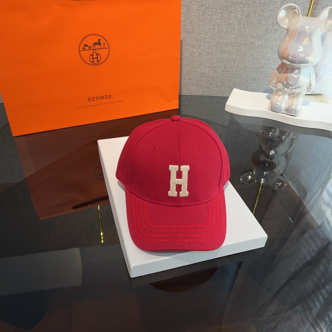 TOP HERMES American Vintage Embroidered Baseball Hat - Four Colors