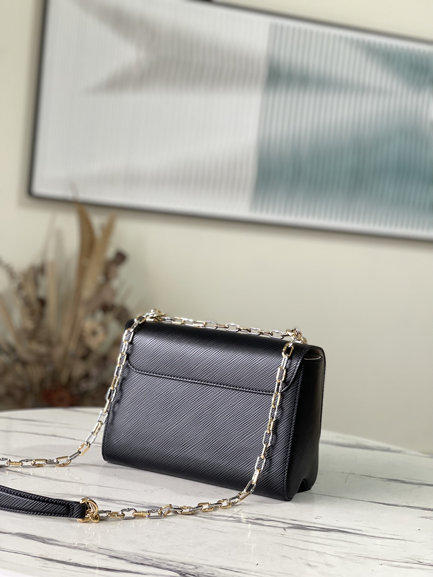 Louis Vuitton Twist MM M21025(Replica)