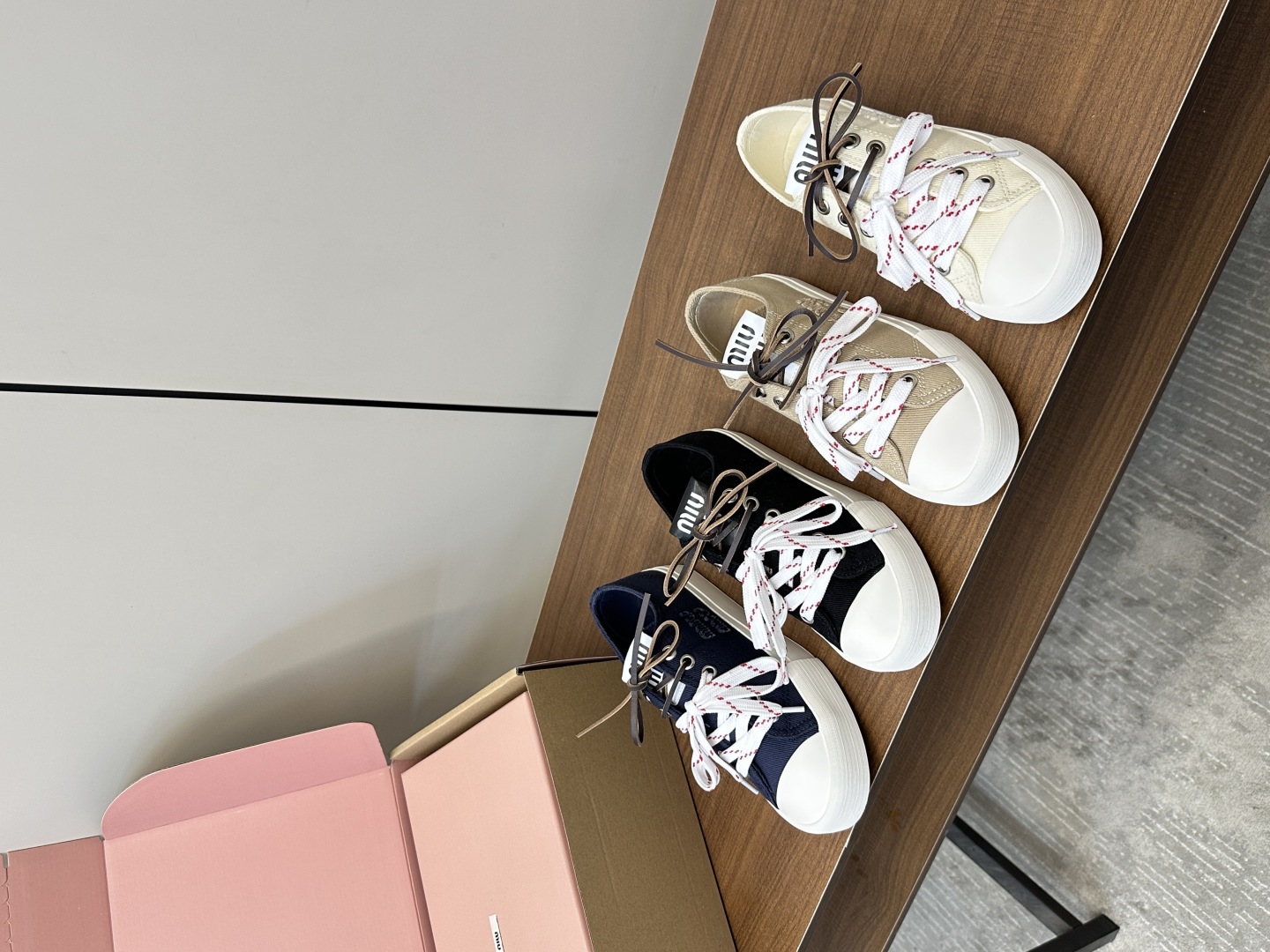 TOP Miu Miu Embroidered Canvas Shoes - 4 Color