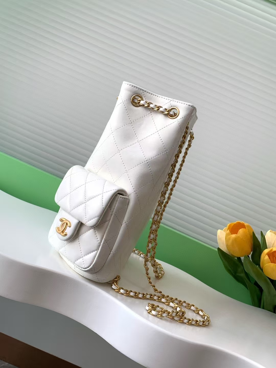 TOP CHANEL Backpack Leather 24.5x18x8cm - Black/White