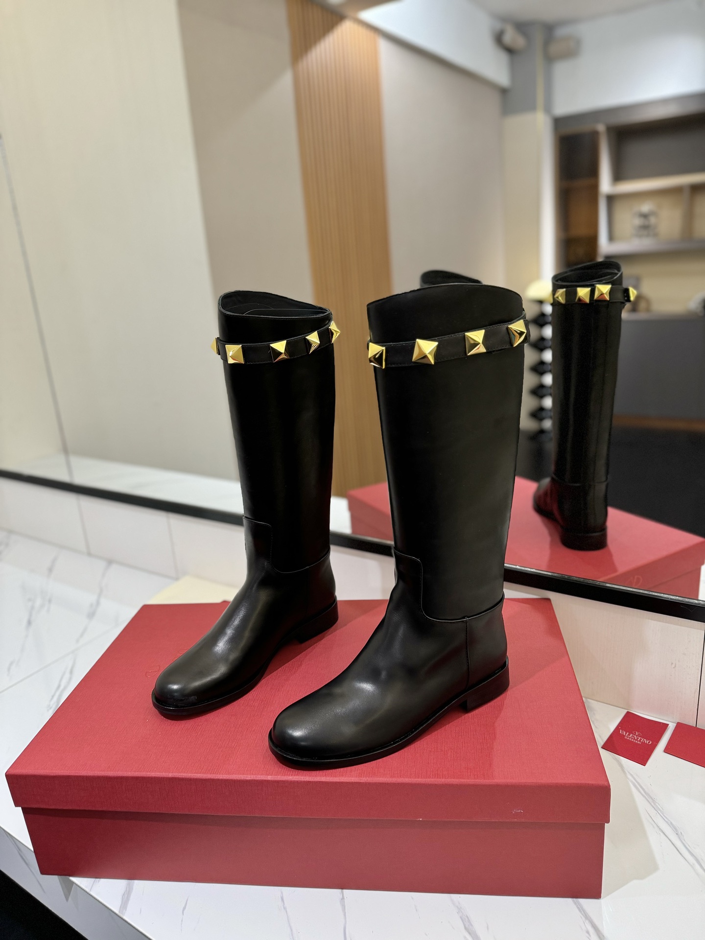 TOP VALENTINO GARAVANI Kelly Jumping Boots  - 3 Color