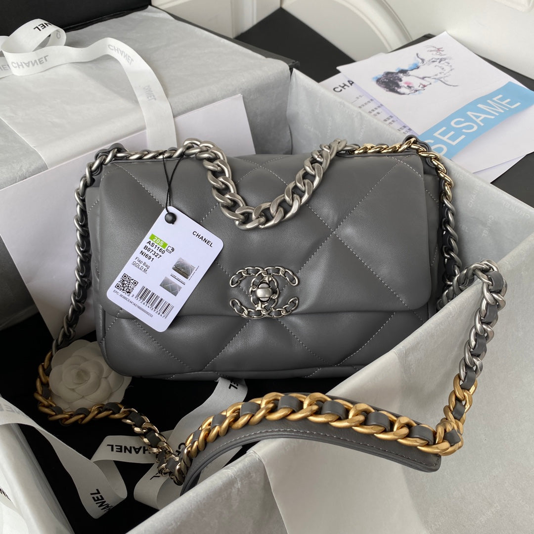 TOP CHANEL 19 Bag 26cm/30cm - Dark Grey w Silver Buckle