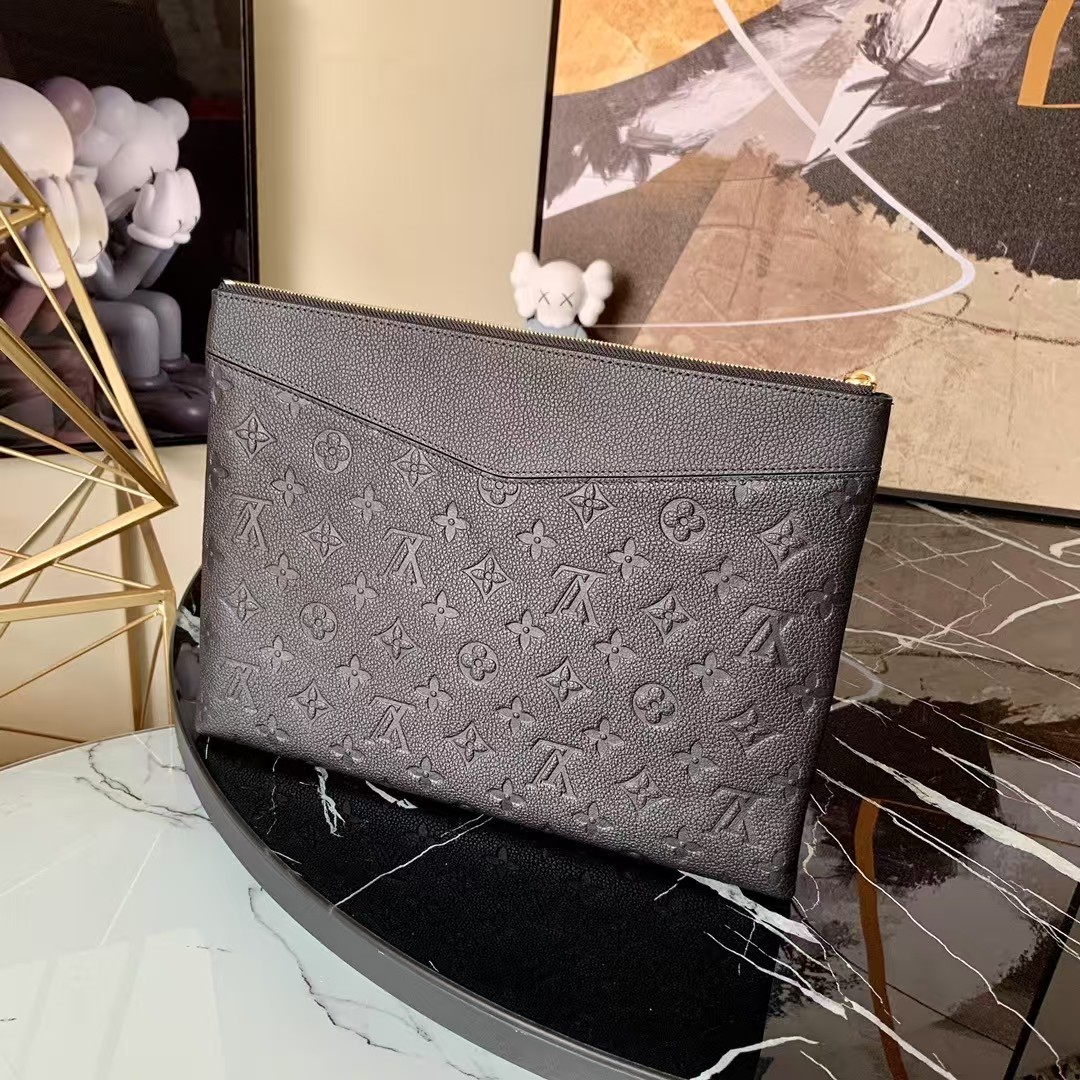 TOP Louis Vuitton LV Bag Leather  29.5x21x1 cm - Black